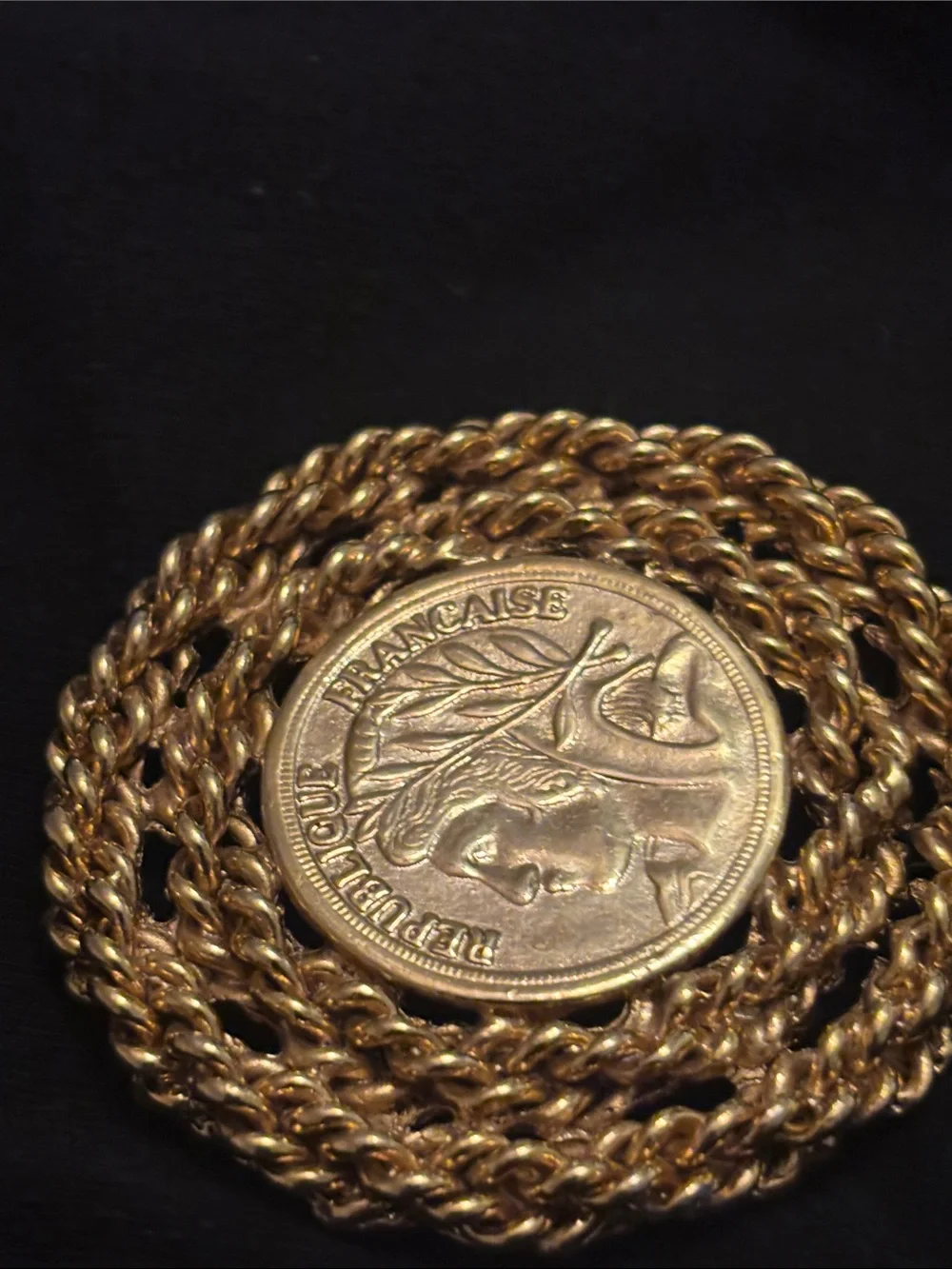 Vintage Republique Francaise Gold Coin Brooch